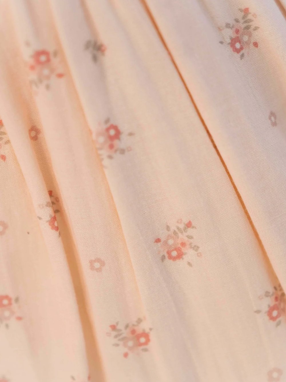 _0000s_0000s_0000_Layer 69