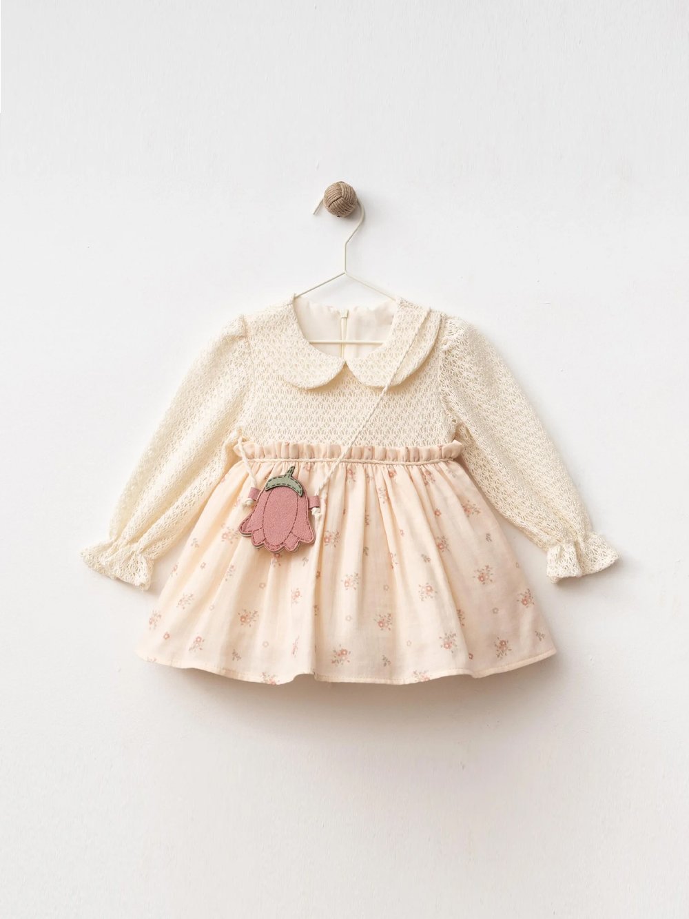 _0000s_0000s_0004_Layer 65