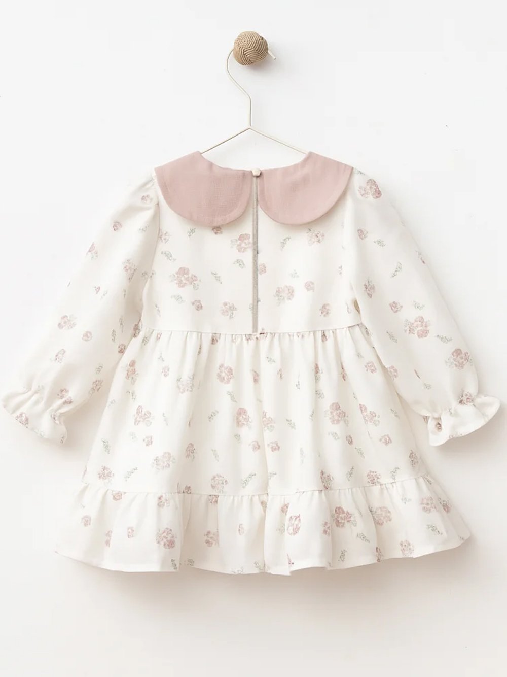 1_0000s_0000s_0000_Layer 109