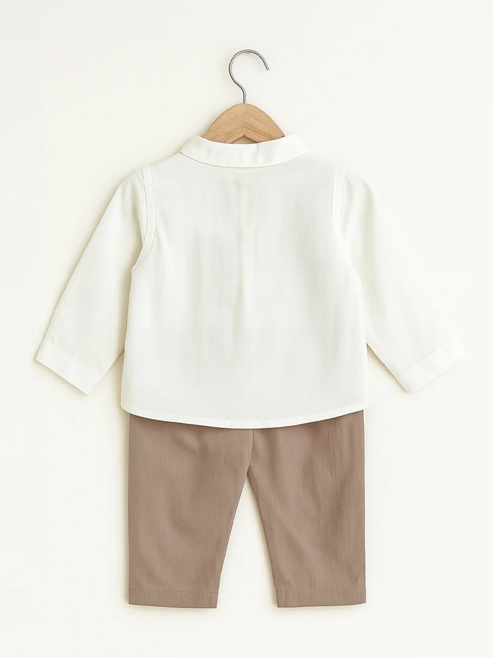 1_0000s_0000s_0000_Layer 174