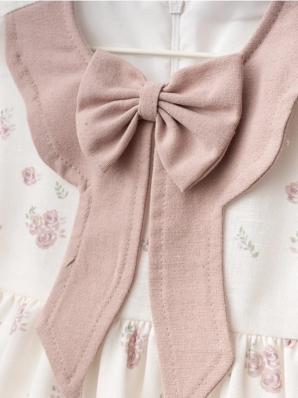 1_0000s_0000s_0002_Layer 107