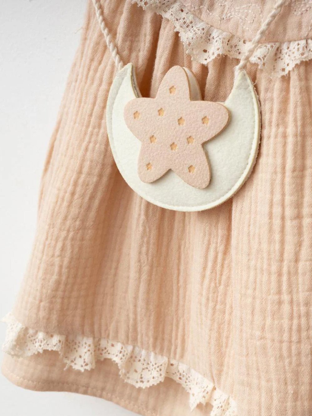 1_0000s_0000s_0002_Layer 154