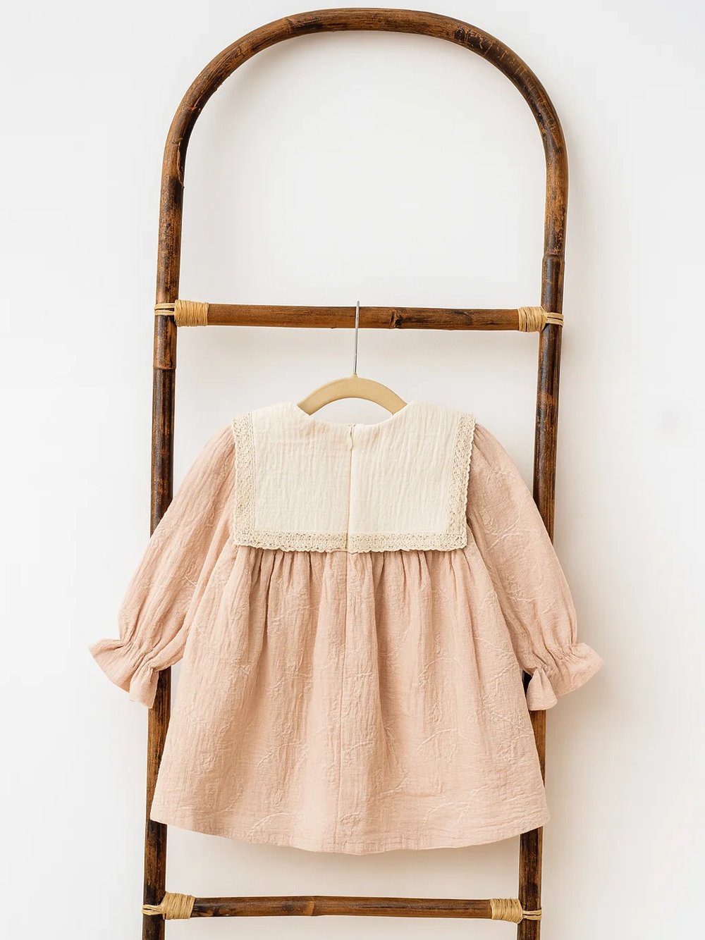 1_0000s_0000s_0002_Layer 244