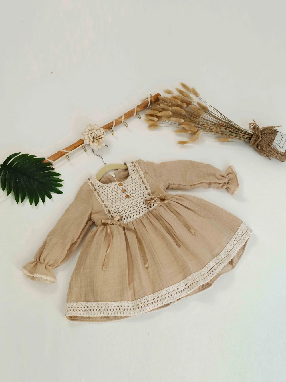 1_0000s_0000s_0002_Layer 270