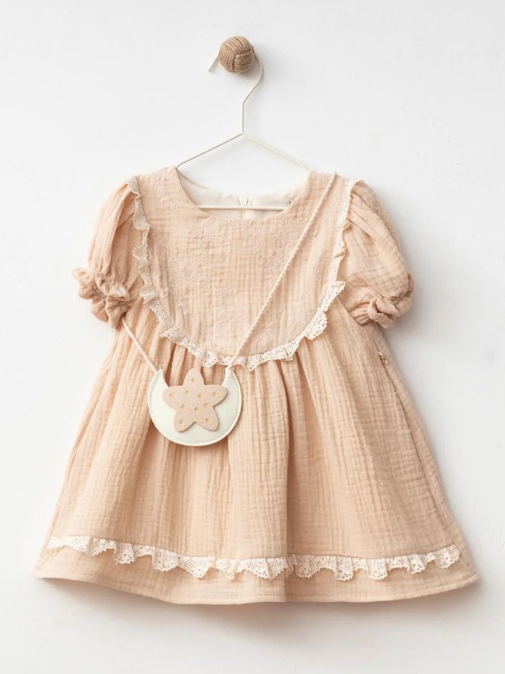 1_0000s_0000s_0003_Layer 153