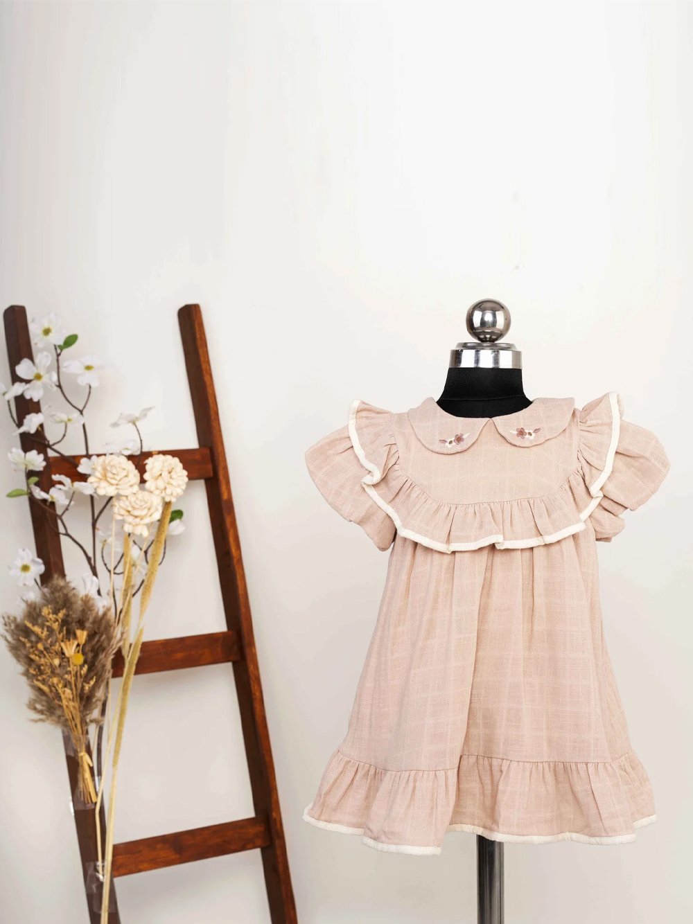 1_0000s_0000s_0004_Layer 185