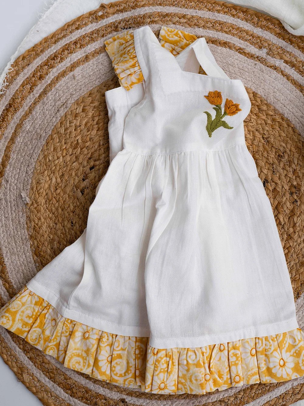 1_0000s_0029s_0004_Layer 92